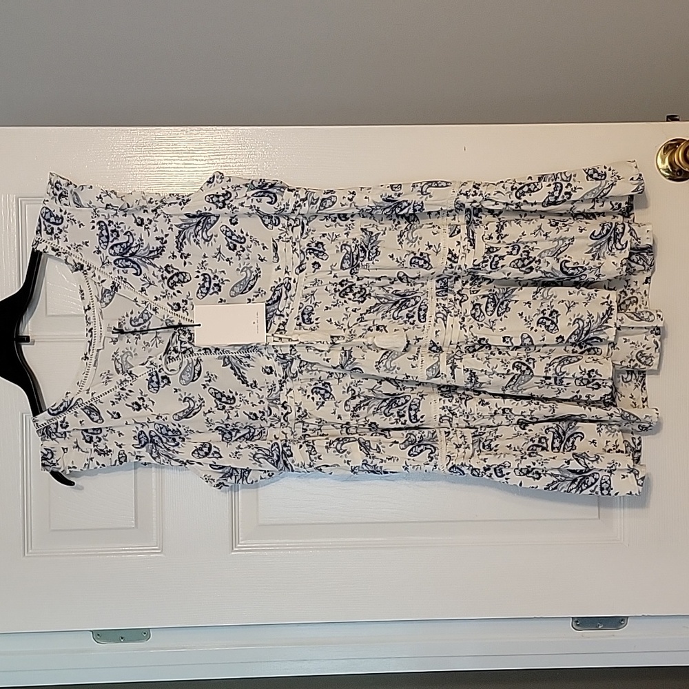 Lucky brand light weight sleeveless dress with blues and whites.